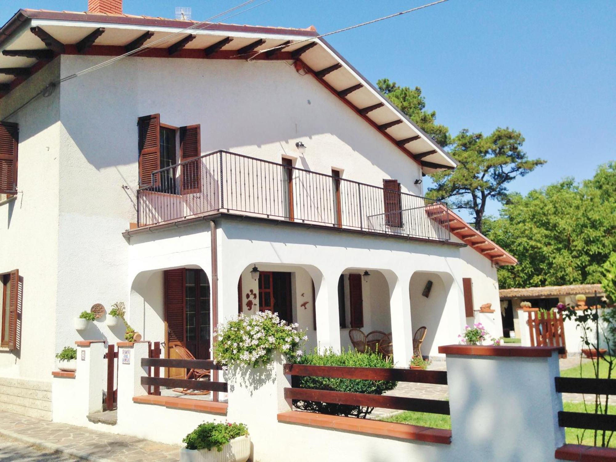 B&B Villa Incrocca Cerreto dʼEsi Extérieur photo